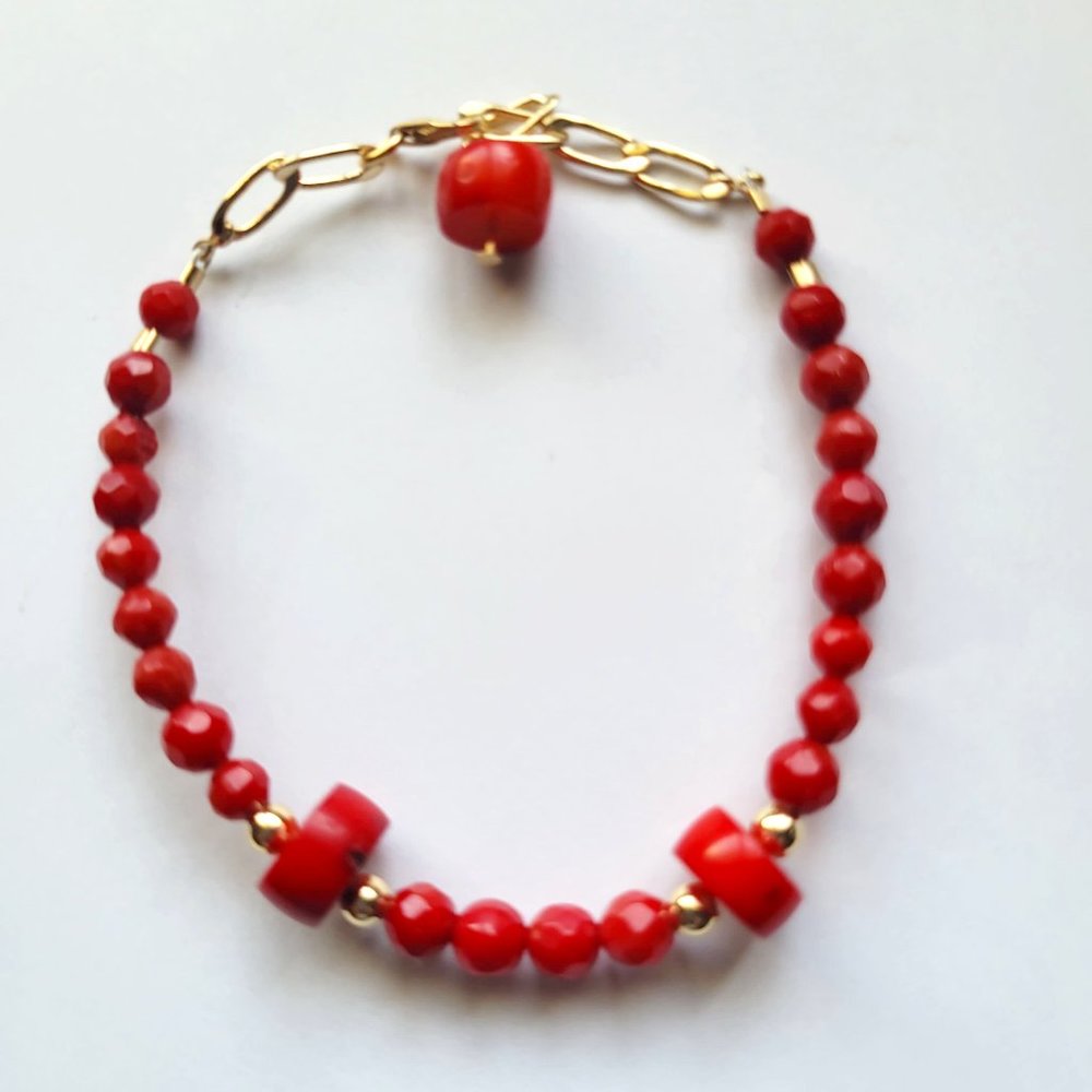NEW Natural Red Coral Bracelet w/ 4mm multifaceted Beads and Barrel Coral